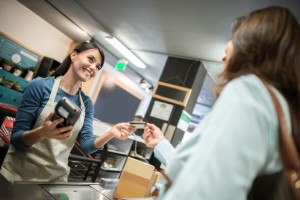 Travail le dimanche : quelles zones et quelles modalités ?