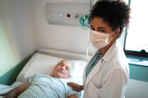 Prime COVID dans les établissements de santé : le décret du 14 mai précisé