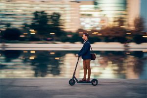 Trottinettes électriques, Engins de Déplacement Personnels Motorisés (EDPM)... Quand l'assurance s'impose !