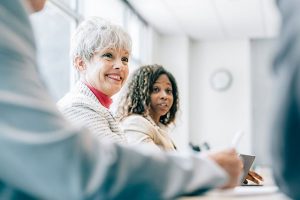 Comment fidéliser et maintenir l’emploi et l’engagement des séniors ?