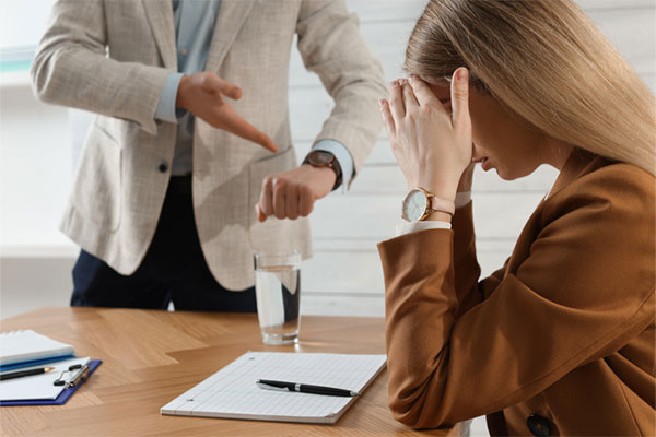 Harcèlement discriminatoire et conséquences du licenciement
