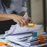 Fonction Publique : Un seul jour de carence, mais une indemnisation diminuée pendant les trois premiers mois du congé maladie.