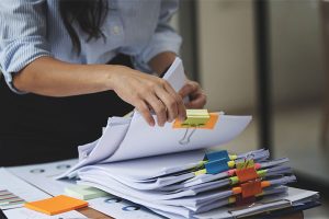 Fonction Publique : Un seul jour de carence, mais une indemnisation diminuée pendant les trois premiers mois du congé maladie.