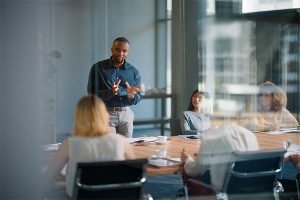 « Leadership Fractionné : vers la fin du manager unique ? »