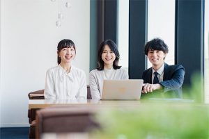 Fonctionnaires stagiaires : de nouvelles règles pour prendre en compte différents congés