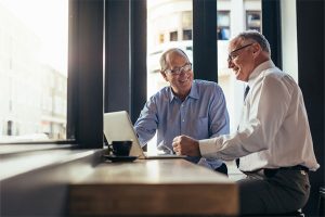 Et si les seniors étaient les nouveaux explorateurs de l’entreprise ?