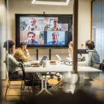 Sérendipité organisée : comment provoquer le hasard dans une ère hybride ?