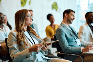 Vos collaborateurs se forment sans vous : faut-il s'en inquiéter ou s'en réjouir ?