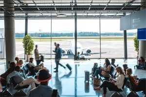 Salariés bloqués à l’étranger en raison du conflit Moyen-Orient : quelles conséquences sur le contrat de travail ?