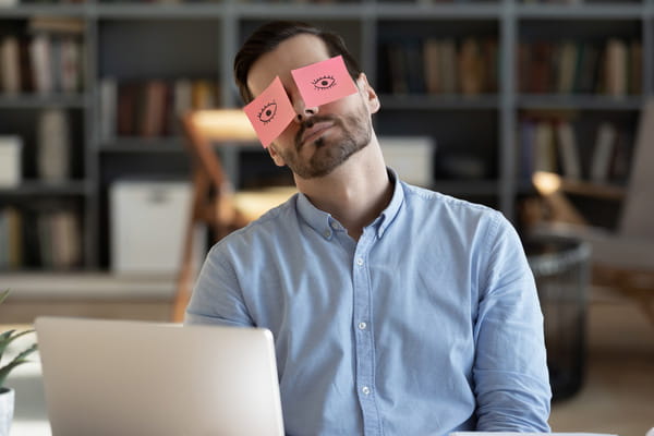 Humour au travail : où s’arrête la blague ? Où commence la faute ?